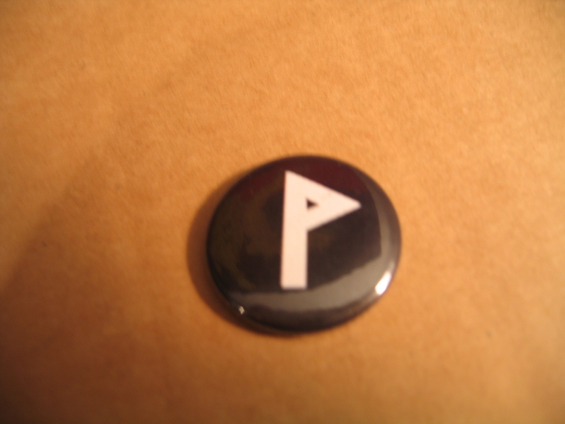 Wunjo Rune (Button)