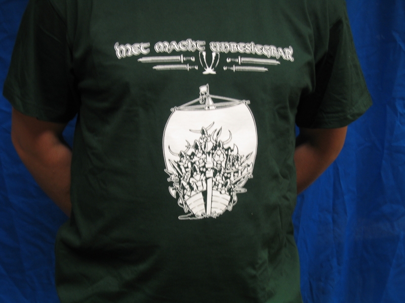Met macht unbesiegbar (T-Shirt) - limited green shirt